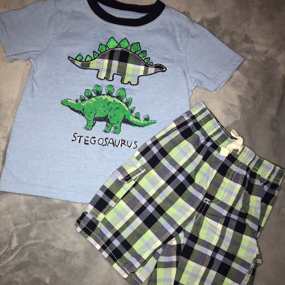 Short and shorts set